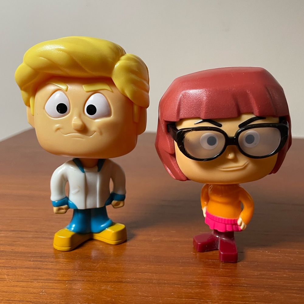 Scooby Doo Bobble head Bob and Velma McDonalds Figure